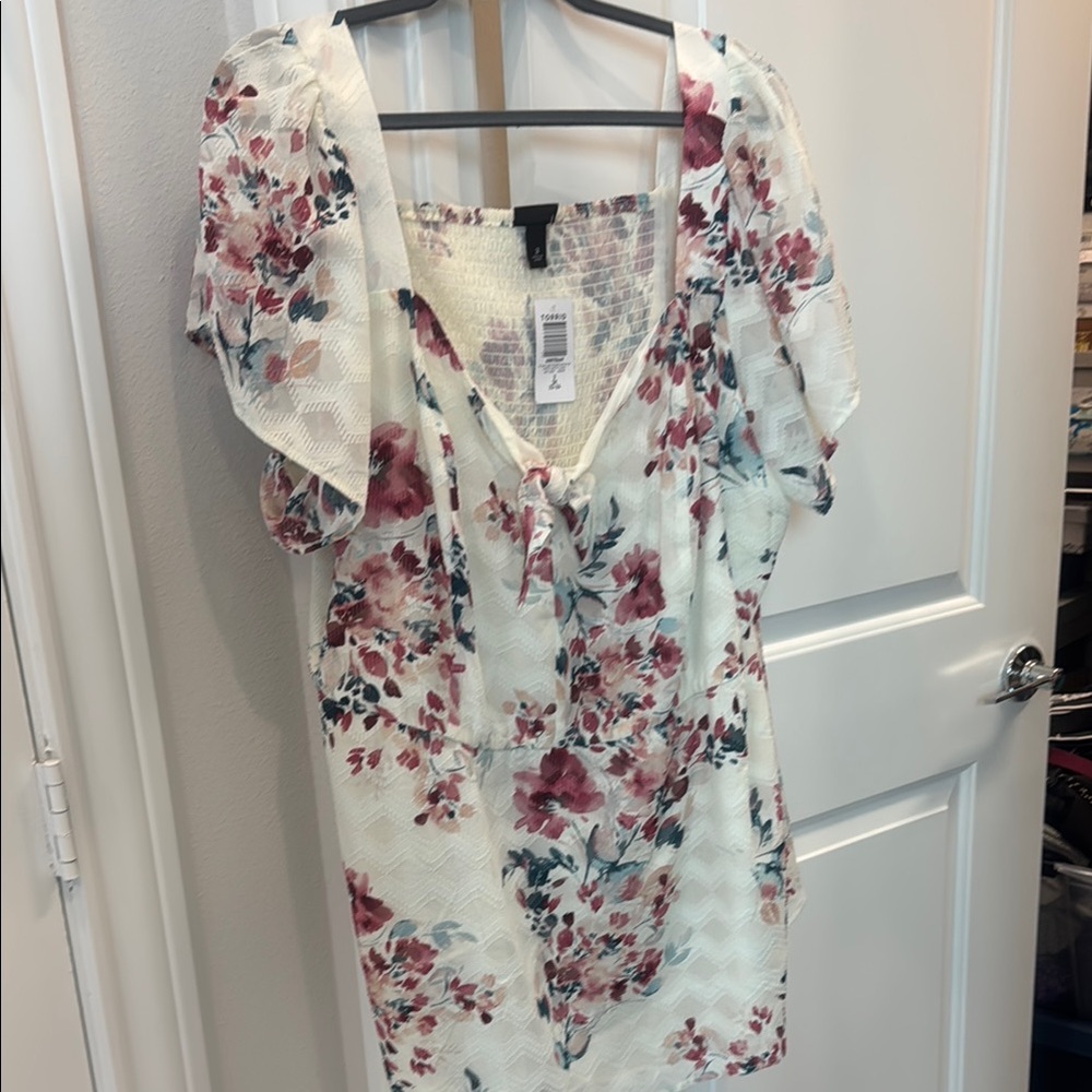 Torrid White and Pink Flutter Sleeve Blouse with Tie Front